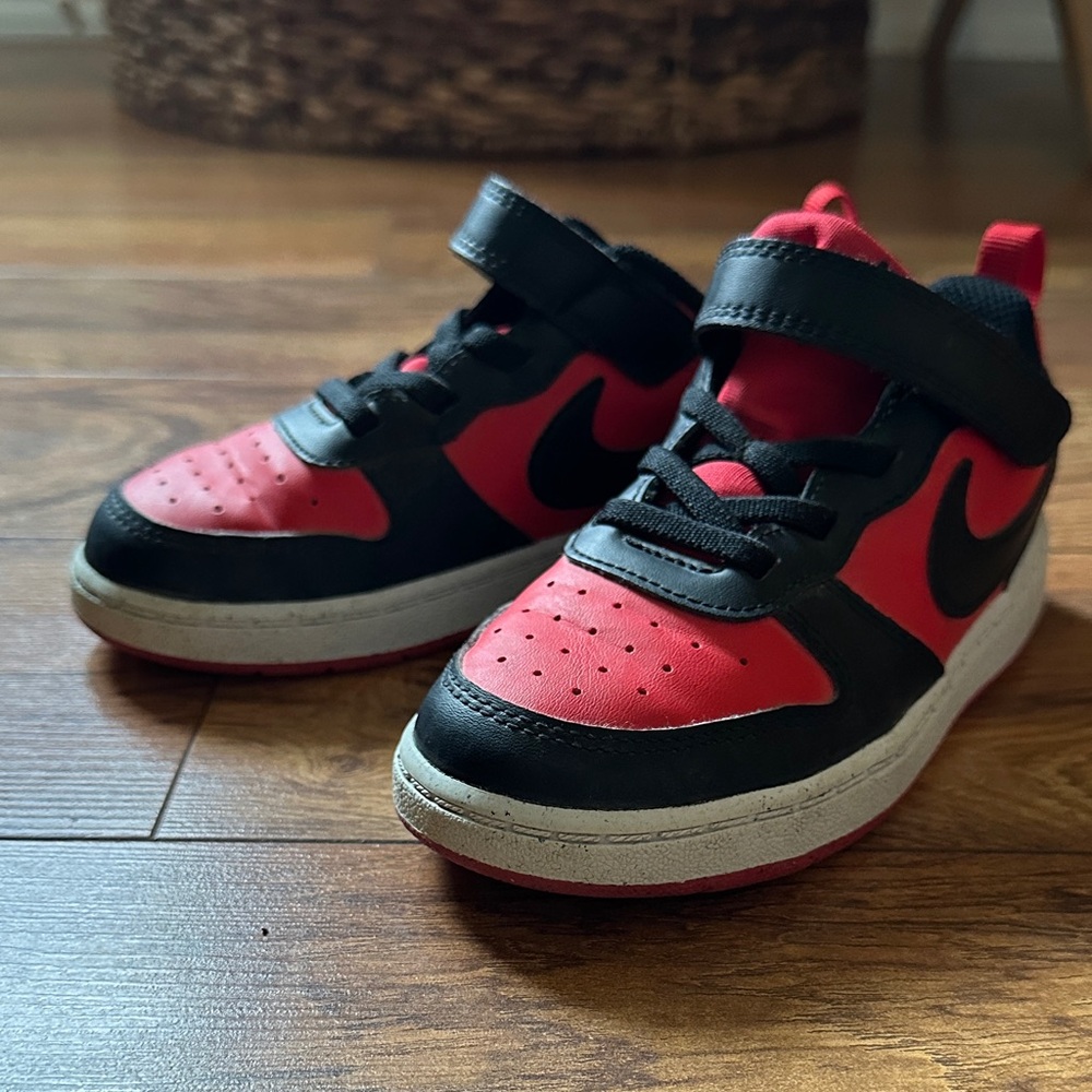 KIDS' NIKE LITTLE KID COURT BOROUGH LOW RECRAFT SNEAKERS